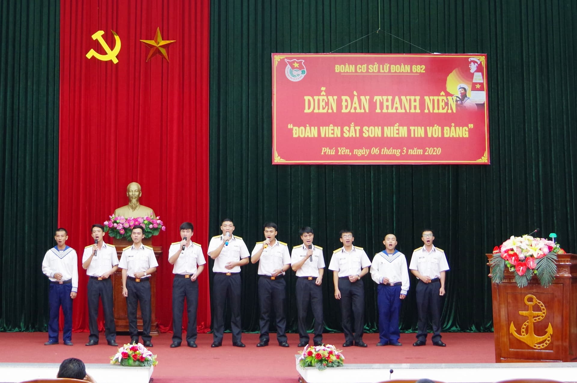 Diễn đàn “Đoàn viên sắt son niềm tin với Đảng”