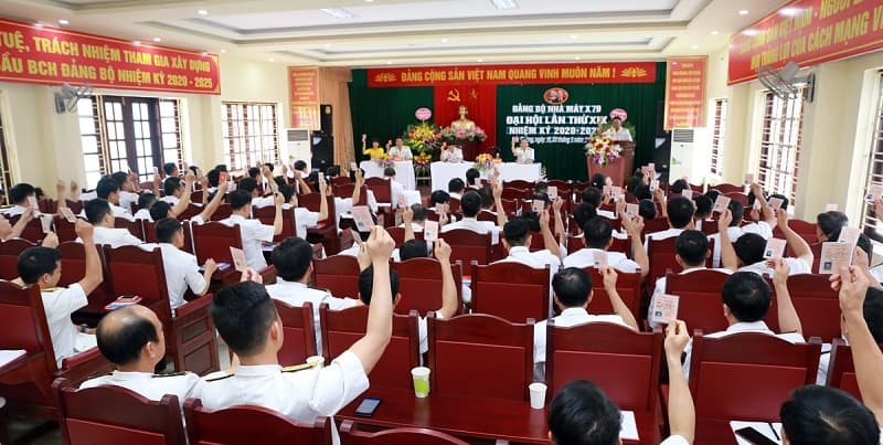 Đại hội Đảng bộ Nhà máy X70: Tập trung lãnh đạo nâng cao chất lượng sửa chữa, sản xuất, đóng mới phương tiện, trang bị và vật tư kỹ thuật