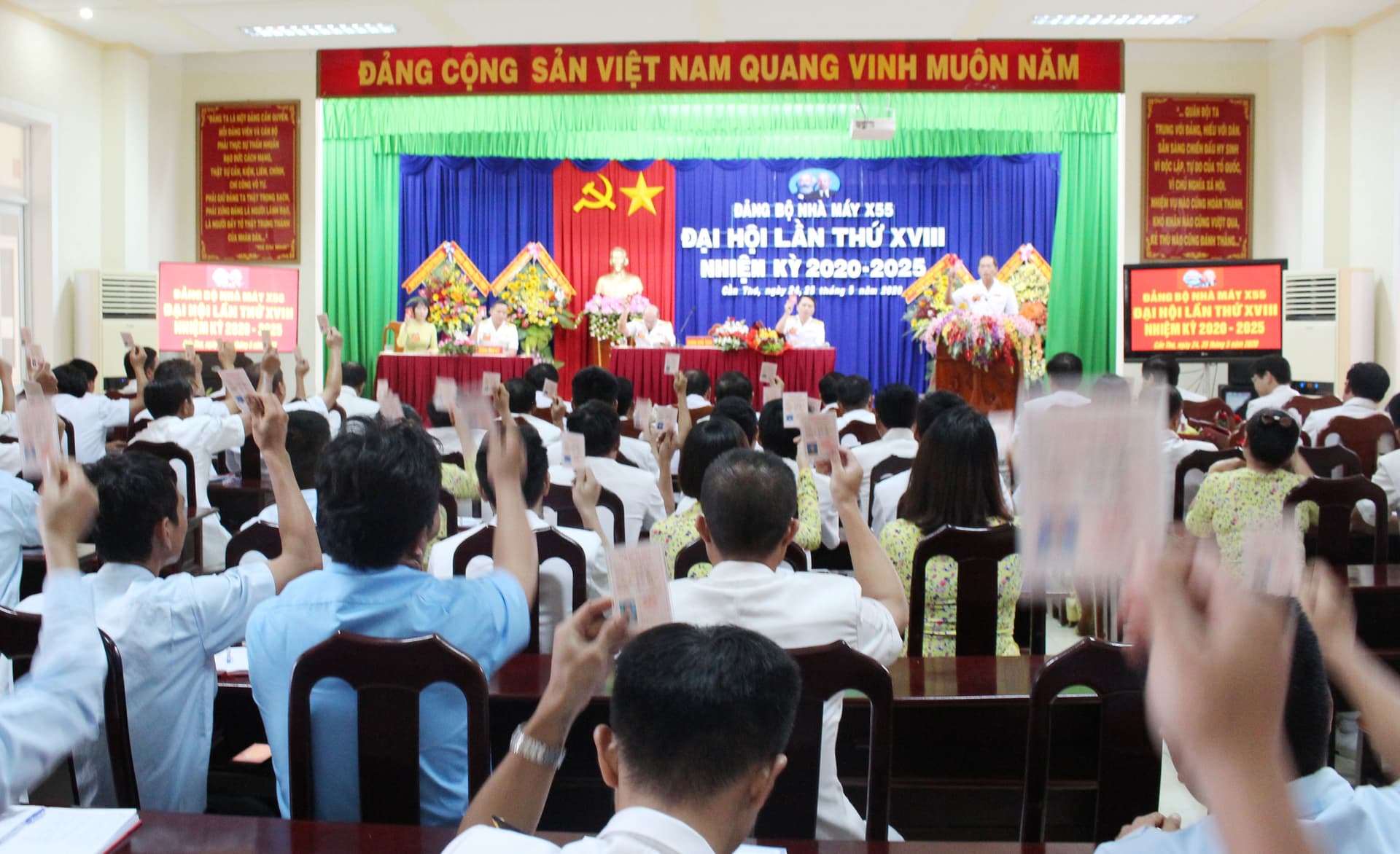 Đại hội Đảng bộ Nhà máy X55 nhiệm kỳ 2020-2025: Tạo chuyển biến vững chắc về năng lực và chất lượng sửa chữa, đóng mới tàu thuyền
