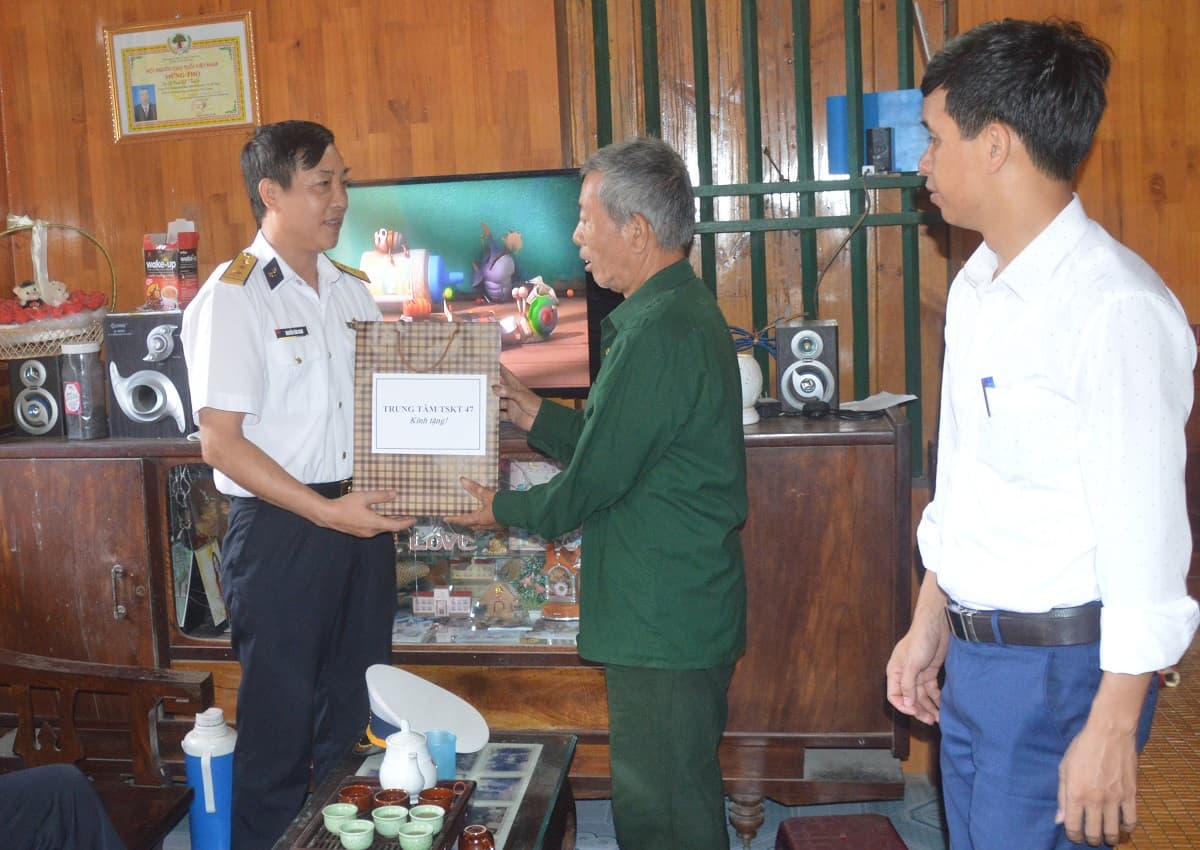 Trung tâm 47 nhiều hoạt động tri ân nhân ngày 27-7