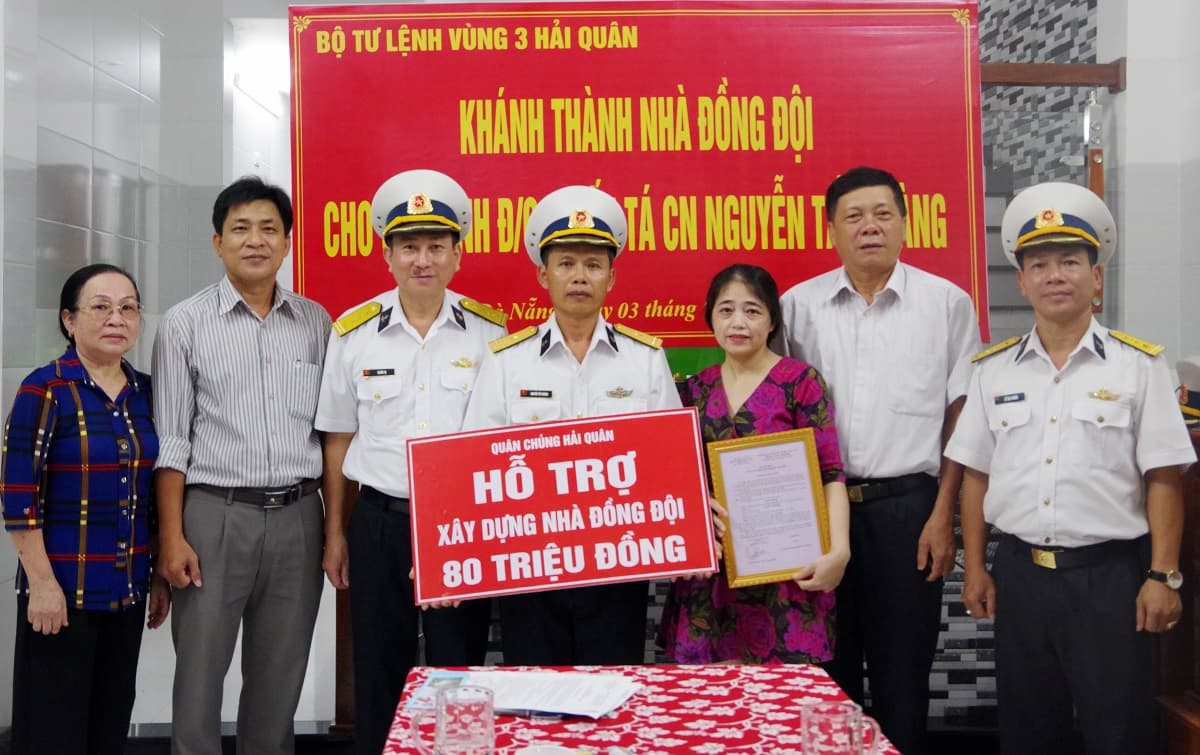 Vùng 3 Hải quân khánh thành, bàn giao nhà đồng đội