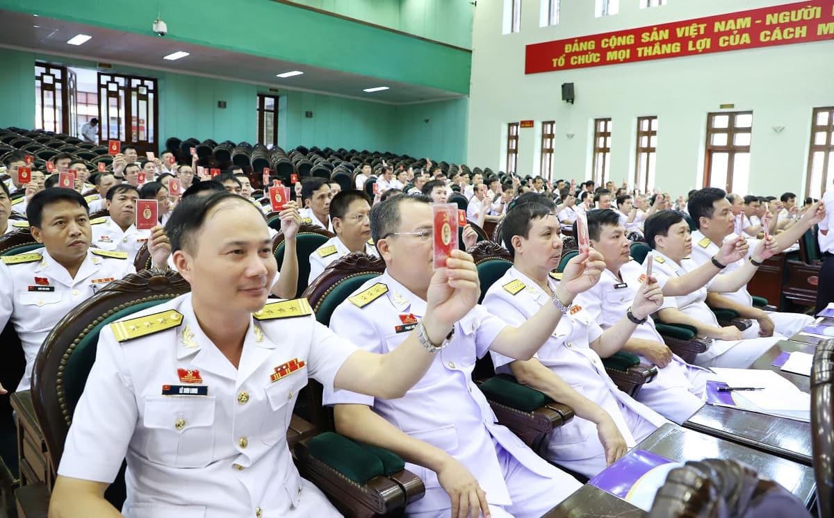 Đại hội đại biểu Đảng bộ Bộ Tham mưu Hải quân: Lãnh đạo toàn diện, có trọng tâm, trọng điểm các mặt công tác