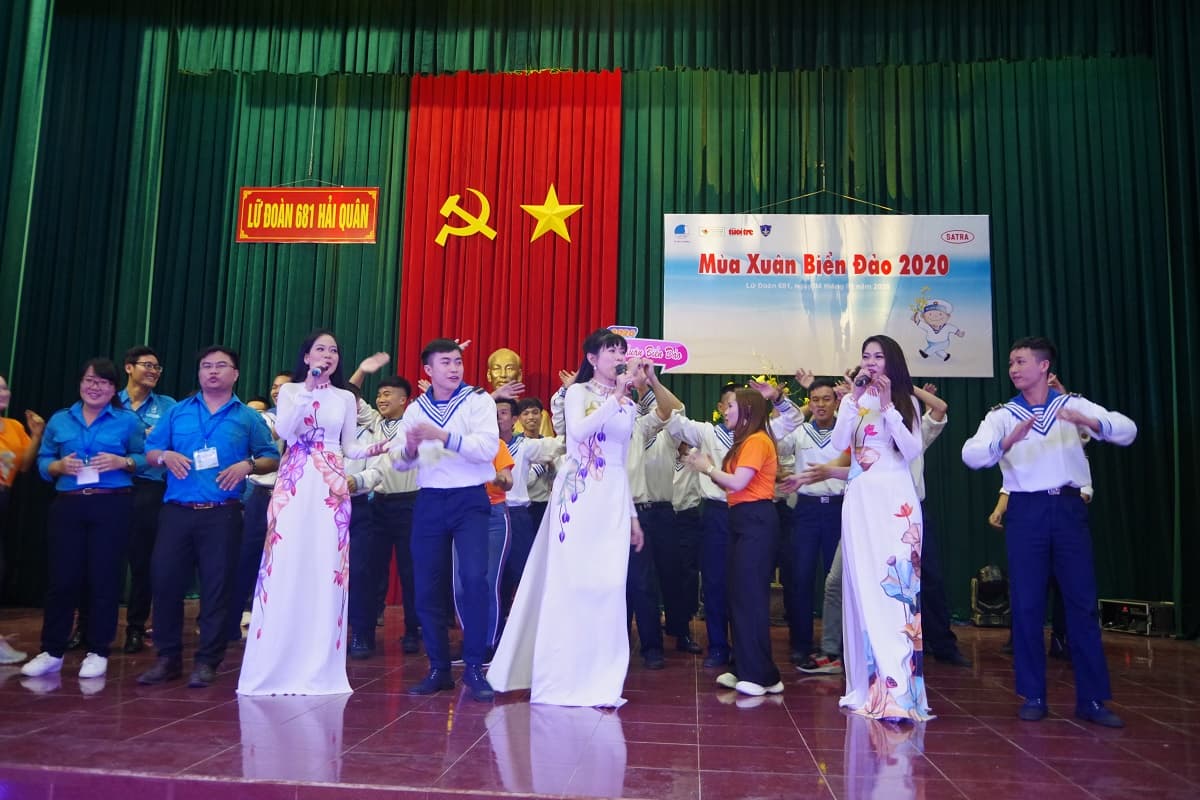Lữ đoàn 681: Giao lưu văn nghệ “Mùa xuân biển, đảo 2020”