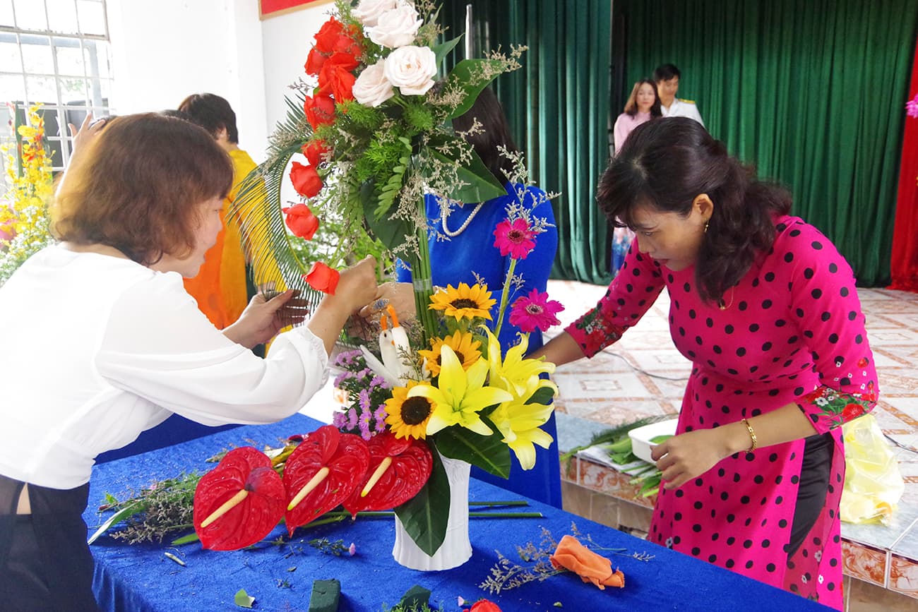 Hội phụ nữ Trung tâm Bảo đảm kỹ thuật Vùng 2: Sôi nổi hoạt động chào mừng ngày thành lập Hội Liên hiệp Phụ nữ Việt Nam