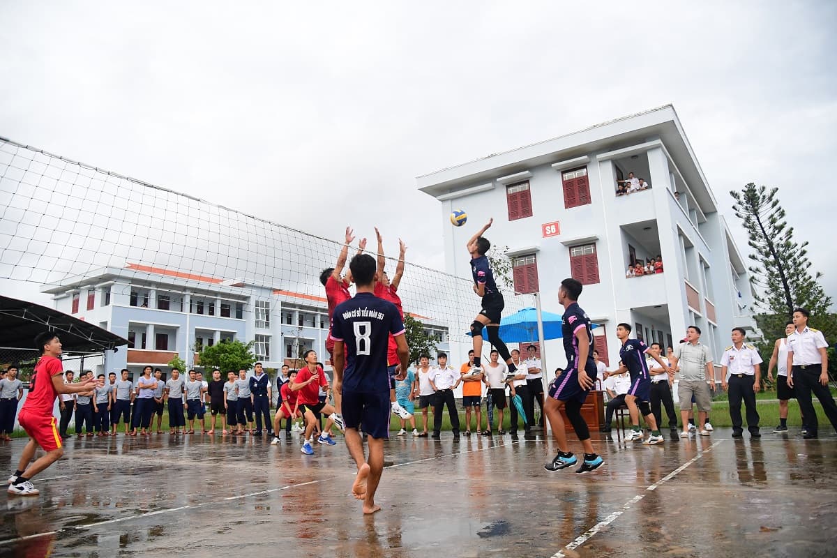 Vùng 5 thi đấu thể thao chào mừng kỷ niệm 45 năm thành lập Vùng