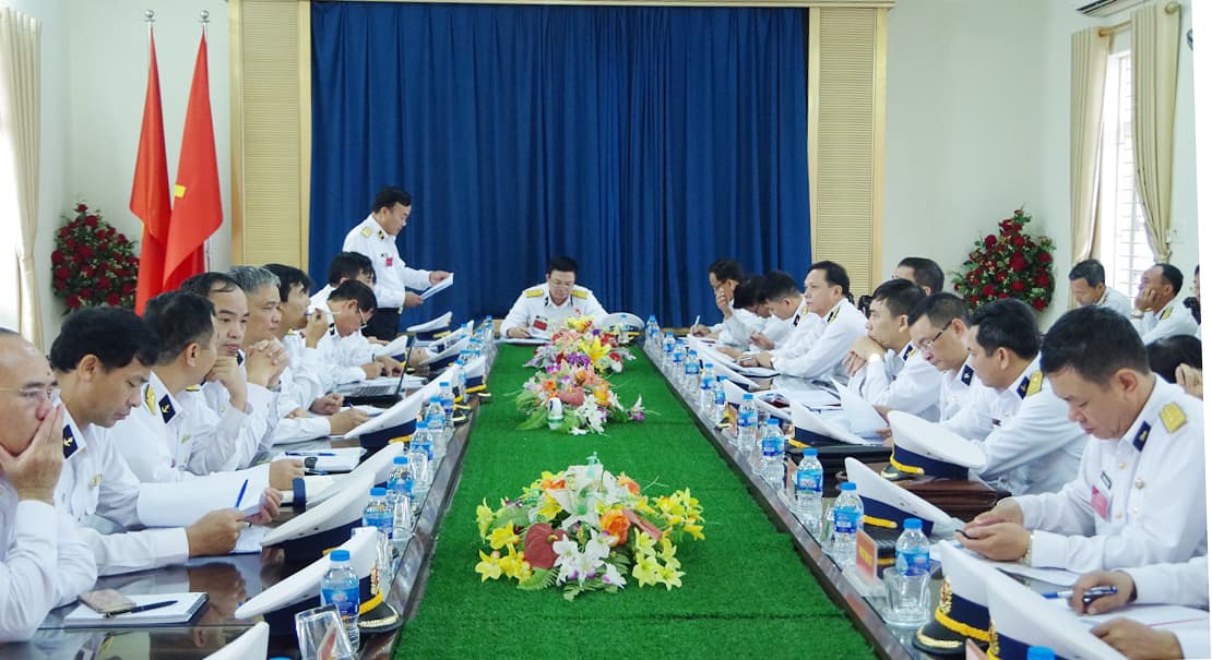 Quân chủng Hải quân: Kiểm tra xây dựng đơn vị vững mạnh toàn diện tại Lữ đoàn 131