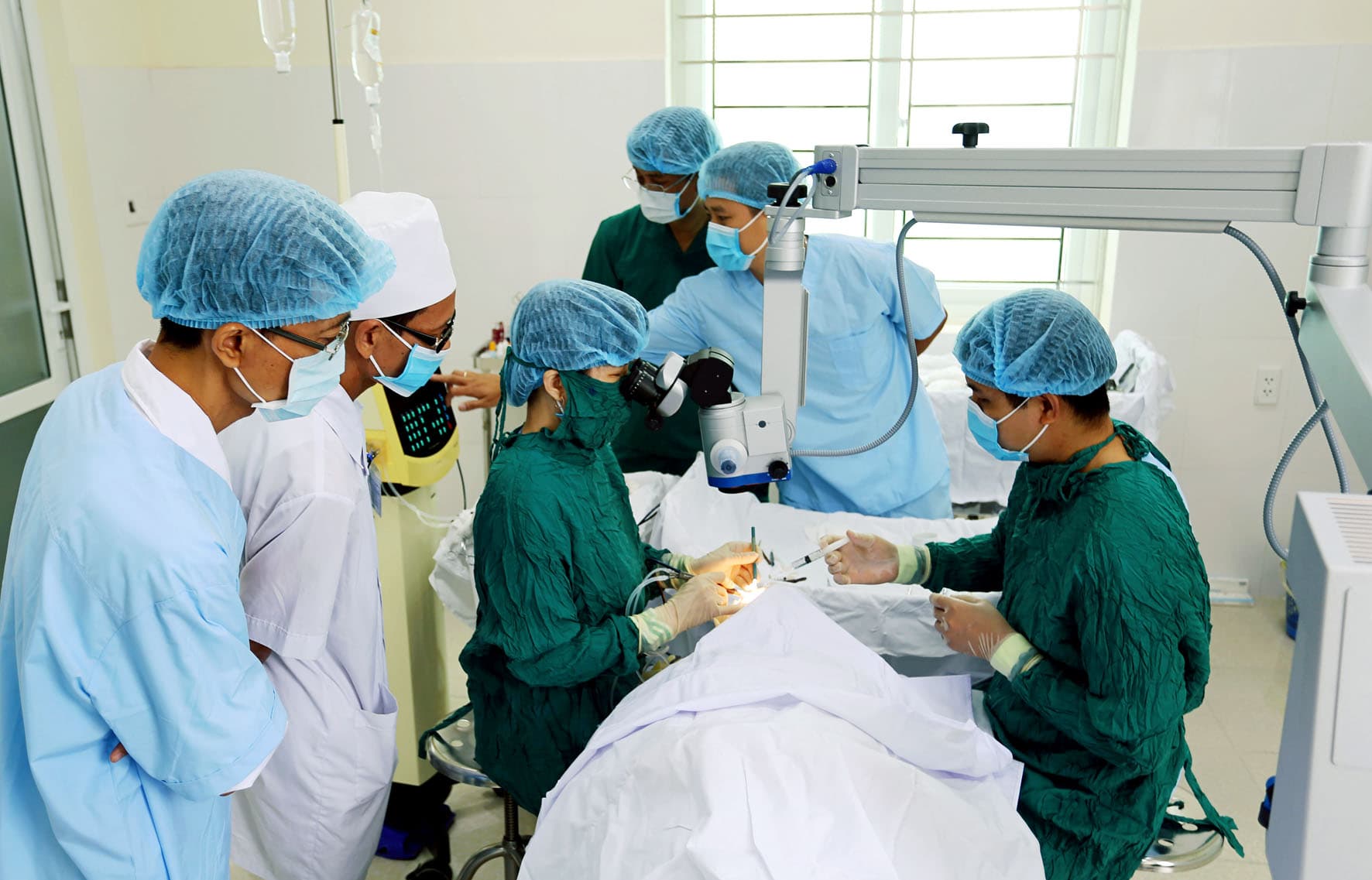 Tăng cường quản lý, chăm sóc sức khỏe bộ đội