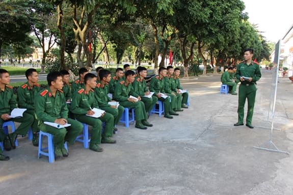 Quy định điểm chuẩn tuyển sinh đào tạo đại học, cao đẳng quân sự