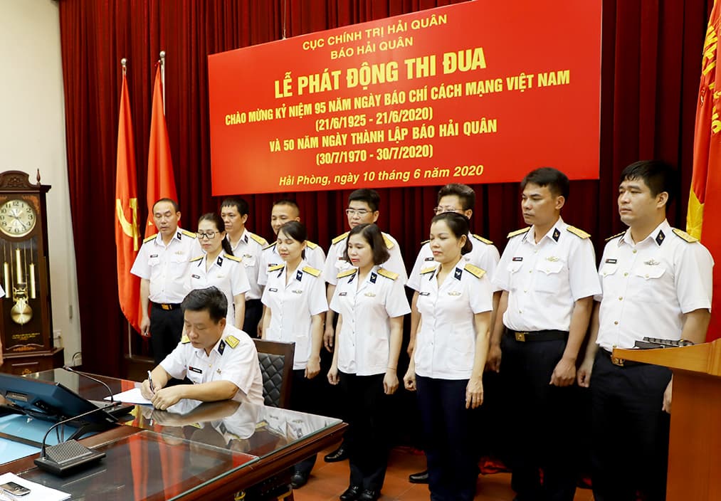 Báo Hải quân Việt Nam: Thi đua “50 ngày đêm chủ động, sáng tạo, phát huy truyền thống phóng viên - chiến sĩ”