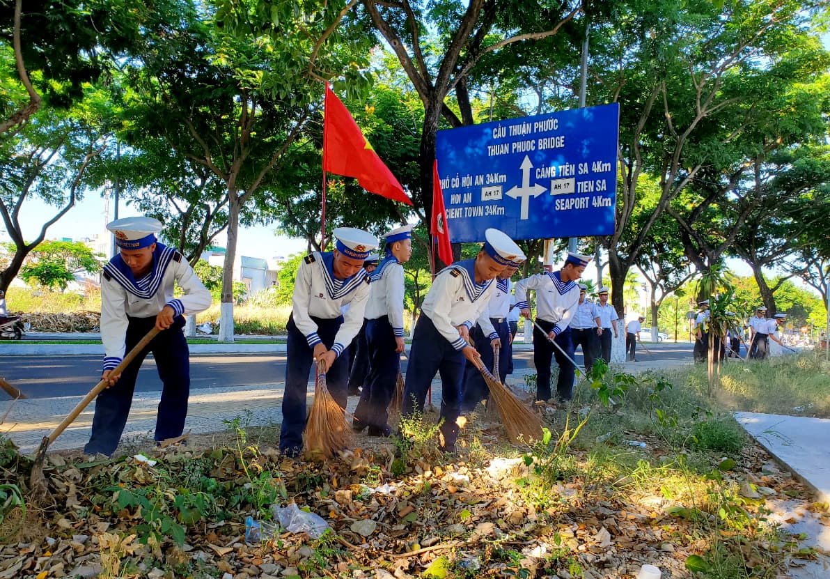 Tuổi trẻ Vùng 3 Hải quân thực hiện “Ngày thứ Bảy tình nguyện”