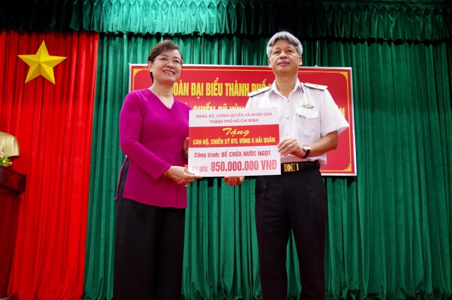 Vùng 5 Hải quân tổ chức gặp mặt Đoàn đại biểu TP. Hồ Chí Minh