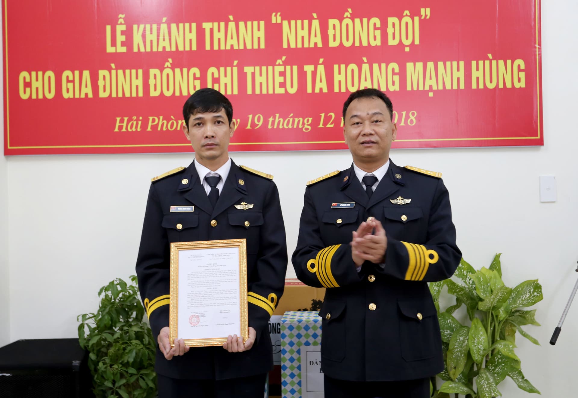 Lữ đoàn thông tin 602: Trao Nhà đồng đội cho quân nhân của đơn vị