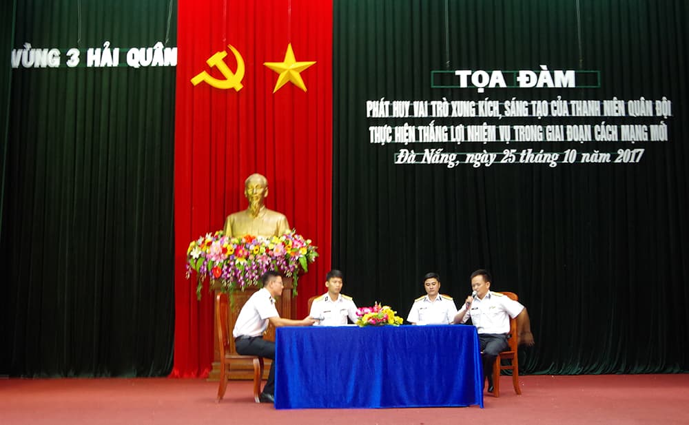 Vùng 3 Hải quân: Tọa đàm Thanh niên xung kích, sáng tạo trong thực hiện nhiệm vụ
