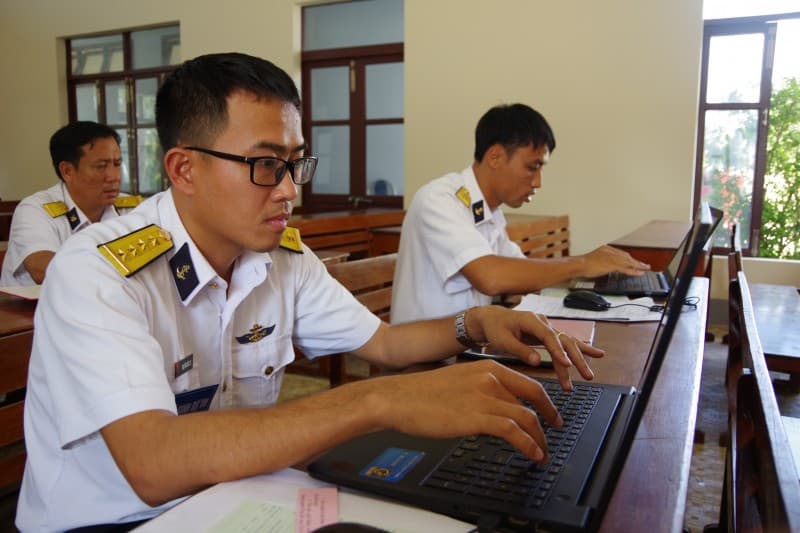 Lữ đoàn 127 tổ chức hội thi bí thư chi bộ giỏi