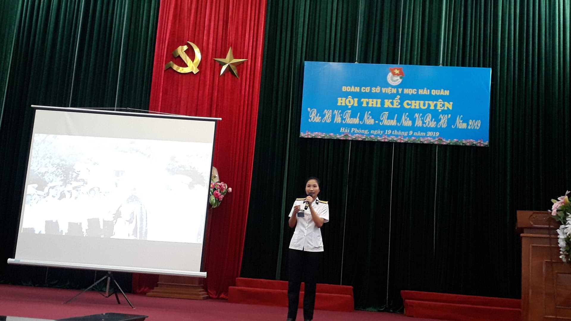 Đoàn cơ sở Viện Y học Hải quân: Hội thi kể chuyện “Bác Hồ với Thanh niên-Thanh niên với Bác Hồ”