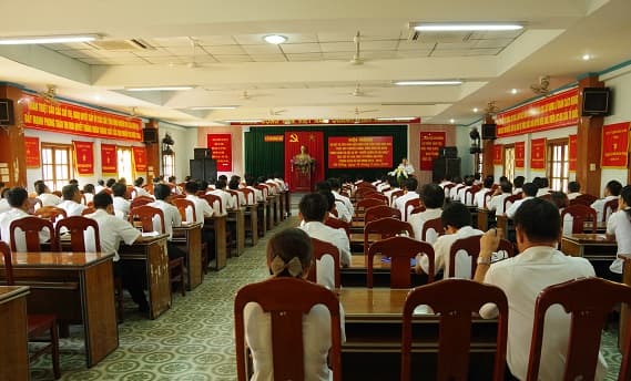 Lữ đoàn công binh 83: Sơ kết Cuộc vận động “Phát huy truyền thống, cống hiến tài năng, xứng danh Bộ đội Cụ Hồ - Người chiến sĩ Hải quân”