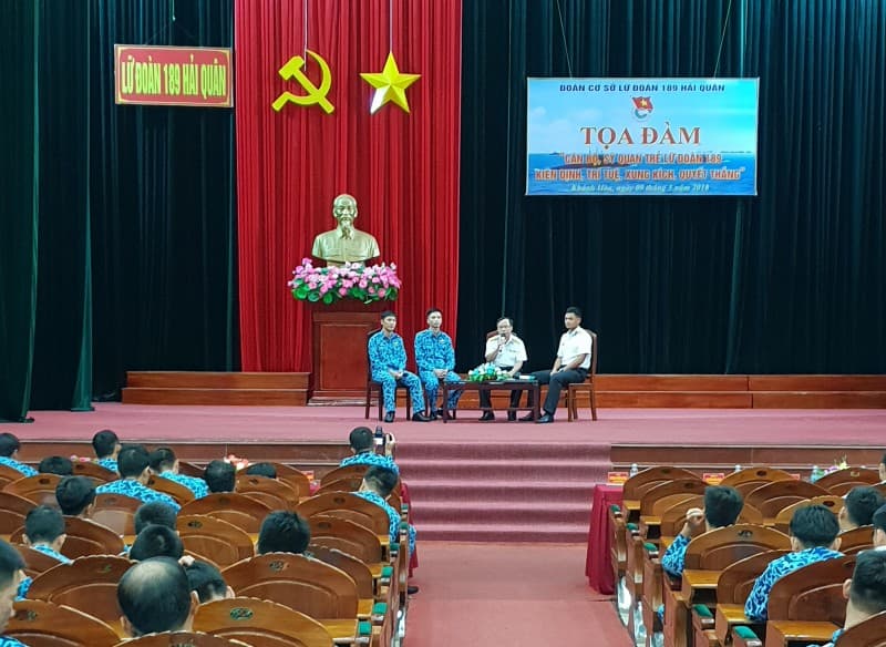 “Nói không với thuốc lá” ở Lữ đoàn Tàu ngầm 189 Hải quân