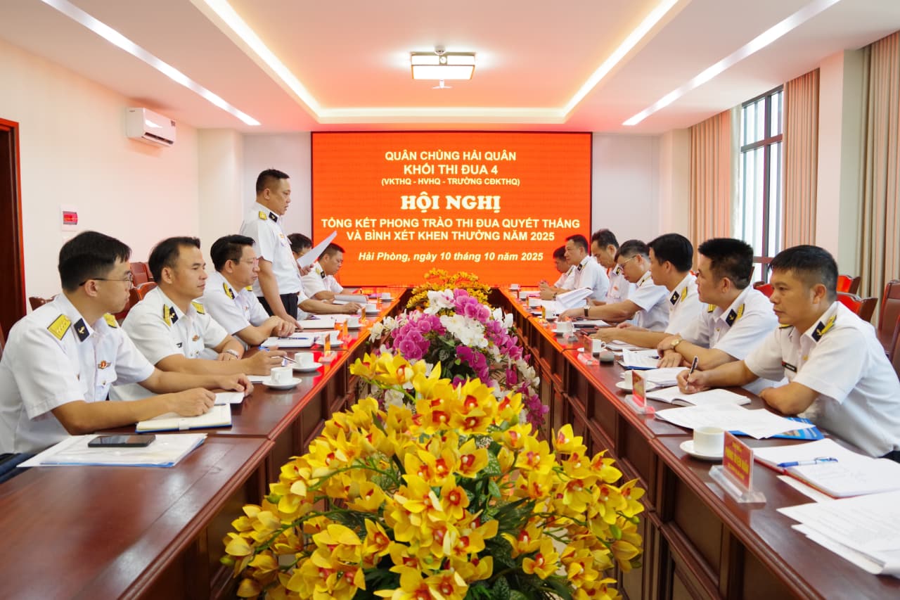 Khối thi đua 4 tổng kết phong trào thi đua quyết thắng 2025