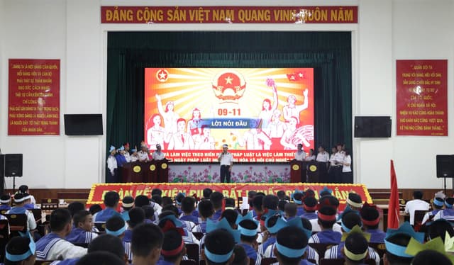 Lữ đoàn 101 thi tìm hiểu pháp luật năm 2025