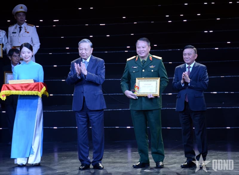 Tổng Bí thư Tô Lâm dự Chương trình “Hồ Chí Minh - Hành trình khát vọng 2025”