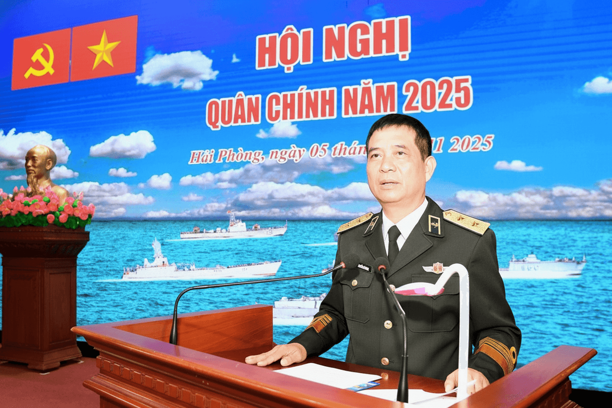 Phó Đô đốc Nguyễn An Phong dự, chỉ đạo Hội nghị Quân chính Vùng 1 Hải quân
