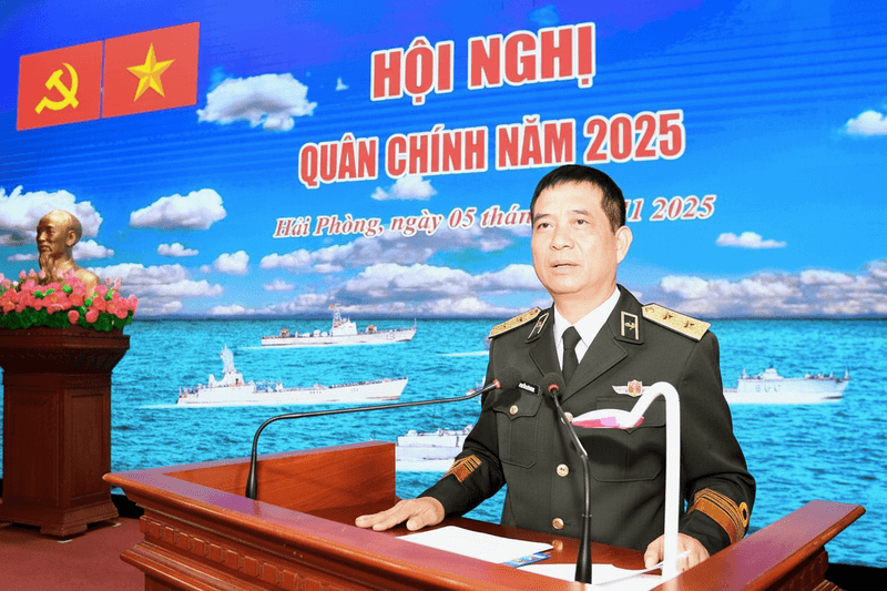 Phó Đô đốc Nguyễn An Phong dự, chỉ đạo Hội nghị Quân chính Vùng 1 Hải quân