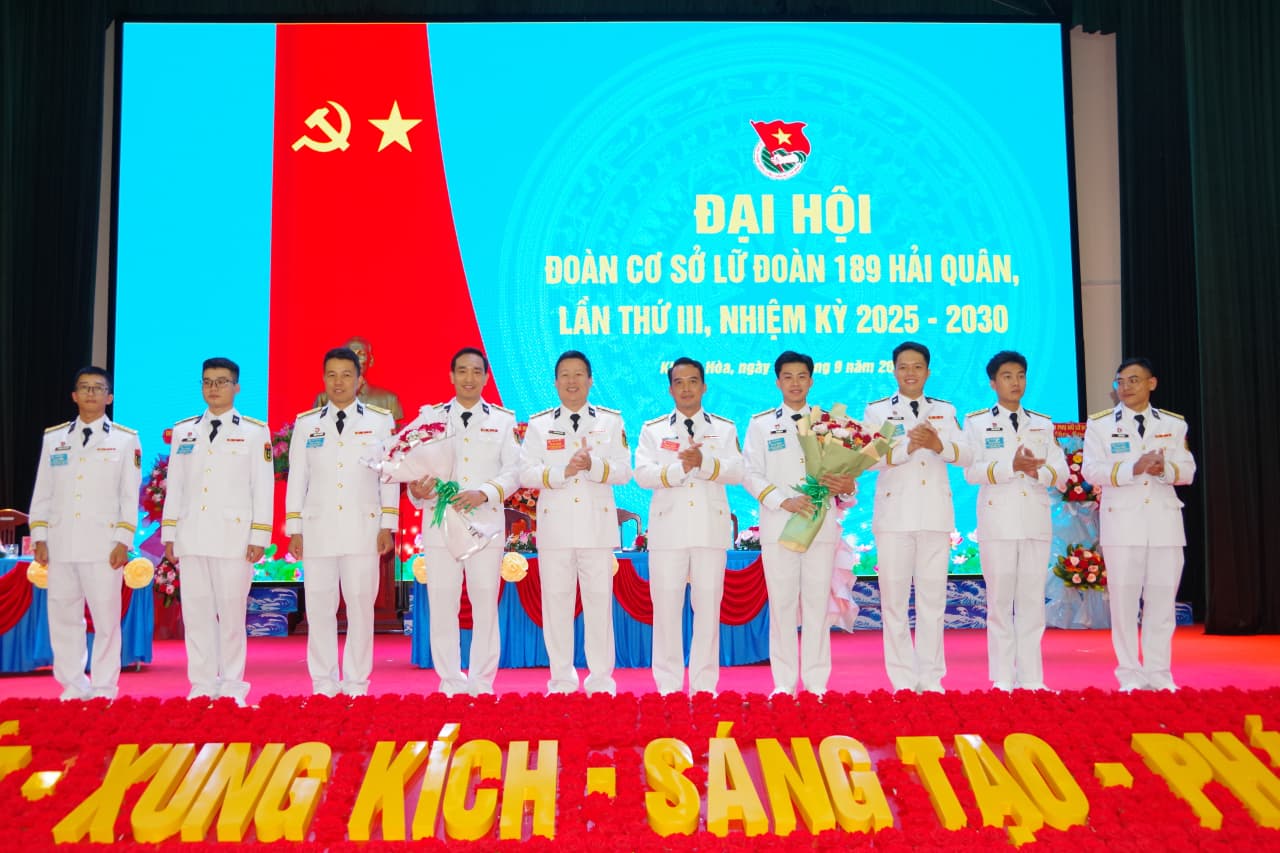 Đoàn cơ sở Lữ đoàn 189: Đại hội làm trước trong toàn Quân chủng