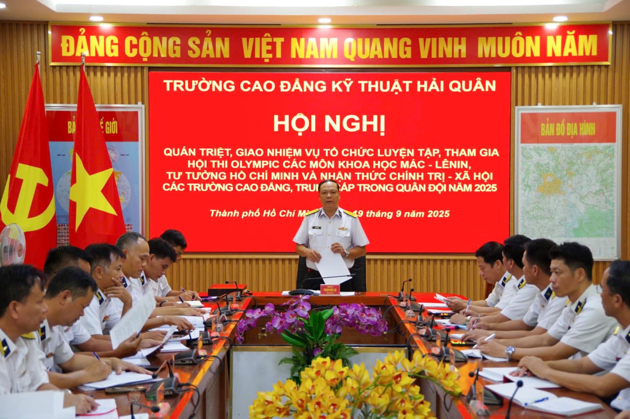Trường Cao đẳng Kỹ thuật Hải quân giao nhiệm vụ tham gia thi Olympic toàn quân