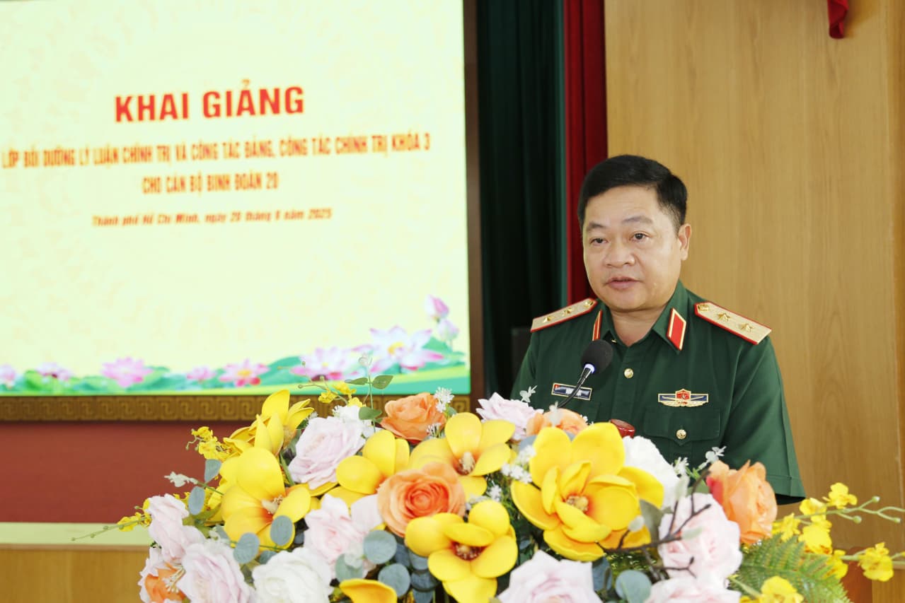 Binh đoàn 20: Bồi dưỡng lý luận chính trị cho cán bộ