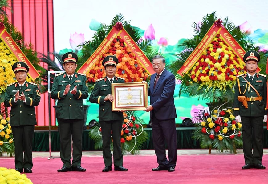 Bộ Tổng Tham mưu Quân đội nhân dân Việt Nam đón nhận danh hiệu Anh hùng Lực lượng vũ trang nhân dân