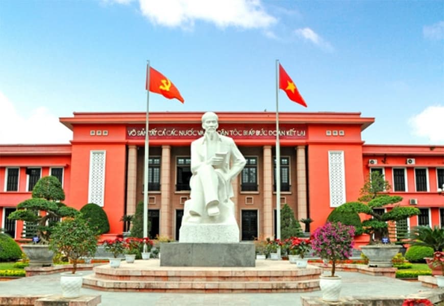 Quy định mới của Ban Bí thư về đối tượng, tiêu chuẩn và phân cấp đào tạo lý luận chính trị