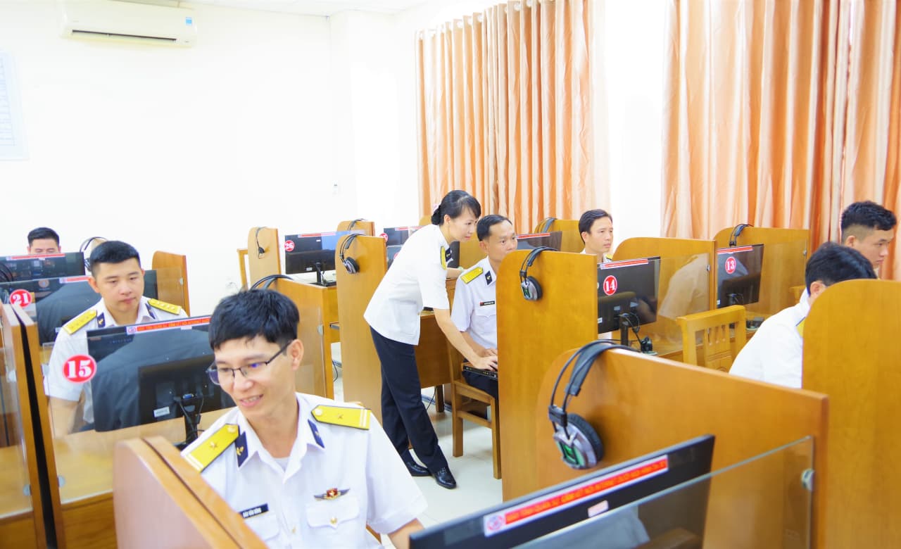 Học viện Hải quân tập huấn khai thác nền tảng chia sẻ video VNATUBE