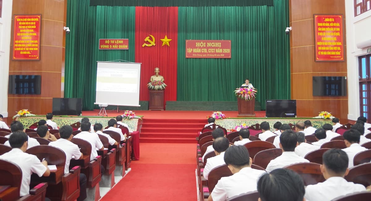 Vùng 5 Hải quân tập huấn CTĐ, CTCT năm 2020