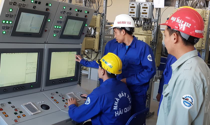 Nhà máy X52, Cục Kỹ thuật Hải quân: Nâng cao chất lượng huấn luyện chuyên môn kỹ thuật