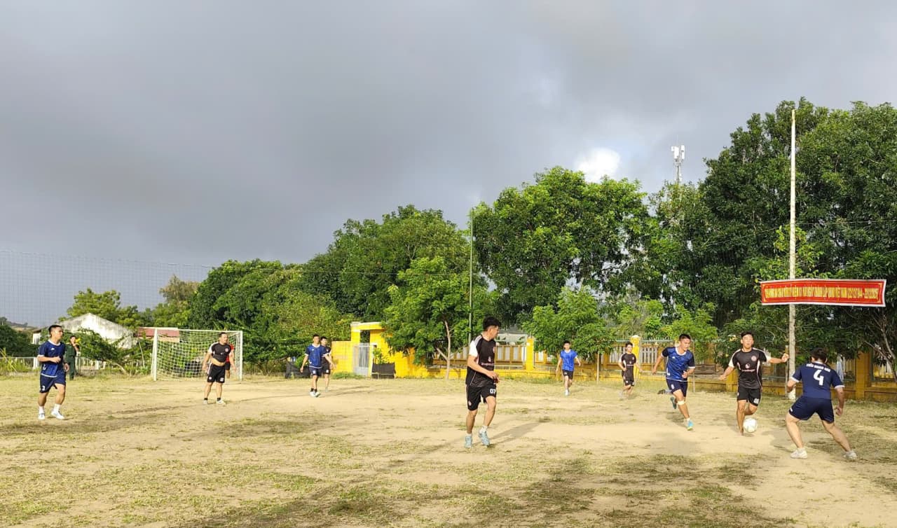 Tiểu đoàn 1, Vùng 4 tổ chức giải bóng đá