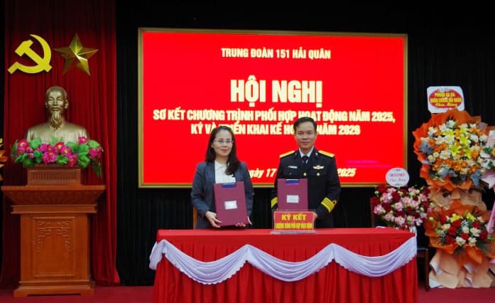 Trung đoàn 151 và phường Hòa Bình sơ kết chương trình phối hợp hoạt động