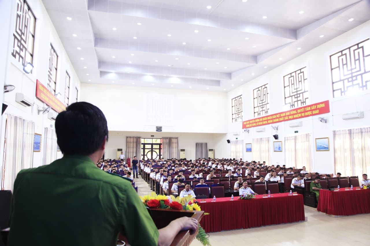 Các đơn vị Vùng 4 phối hợp tuyên truyền phòng, chống ma tuý năm 2025