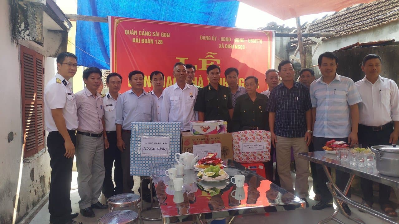 Hải đoàn 128: Bàn giao nhà tình nghĩa tại Nghệ An
