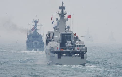 Diễn tập an ninh hàng hải ASEAN-Trung Quốc và giao lưu văn hóa ẩm thực trên Tàu 015 tại Thanh Đảo