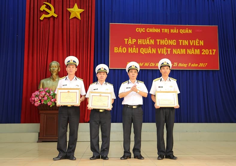 Đảng ủy Quân chủng Hải quân: Quán triệt và triển khai thực hiện Nghị quyết  Hội nghị Trung ương 5, Khóa XII
