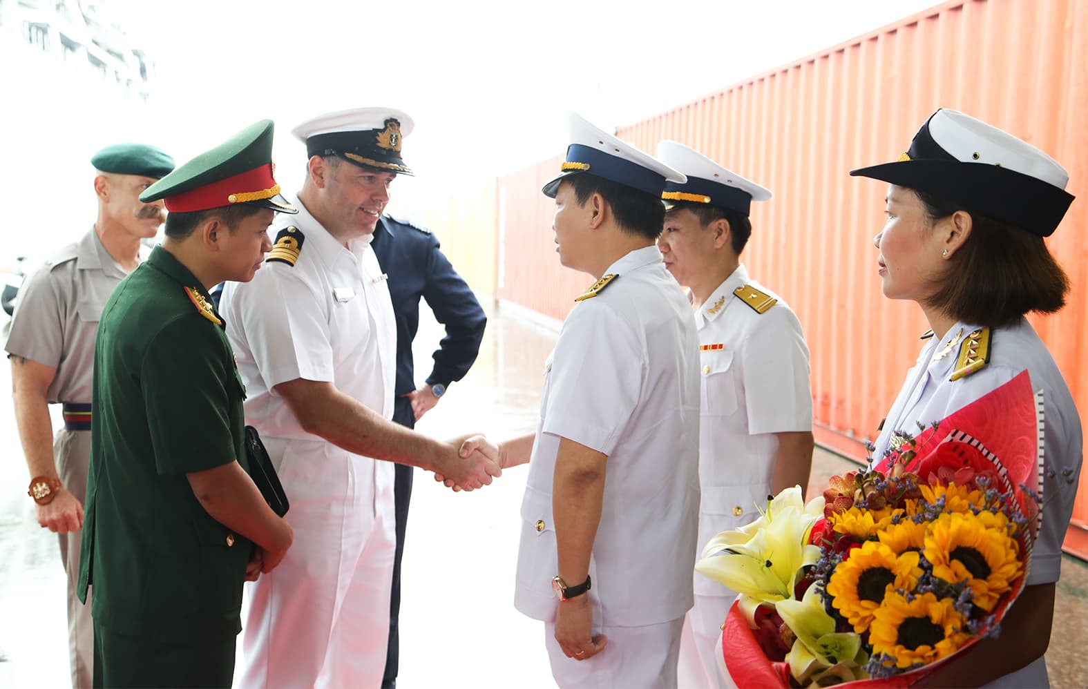 Tàu Hải quân Hoàng gia Anh thăm TP. Hồ Chí Minh