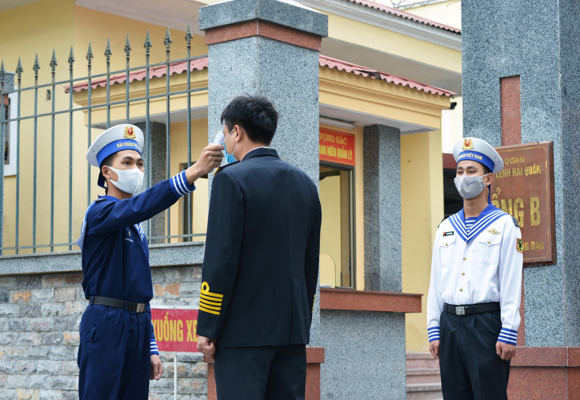 Toàn quân chủ động phòng, chống dịch giai đoạn 2