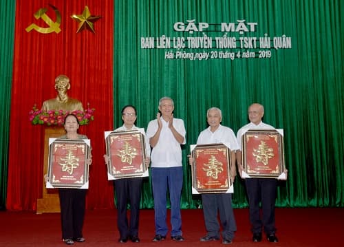 Ban liên lạc Trinh sát kỹ thuật Hải quân gặp mặt truyền thống