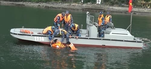 Quân chủng Hải quân tập huấn cứu hộ, cứu nạn năm 2019