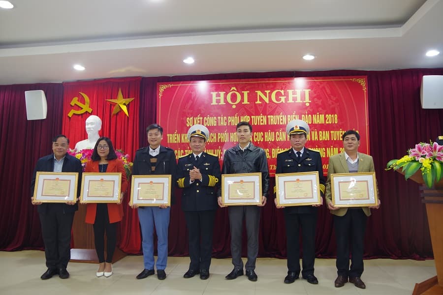 Cục Hậu cần: Sơ kết công tác phối hợp tuyên truyền biển, đảo với các địa phương