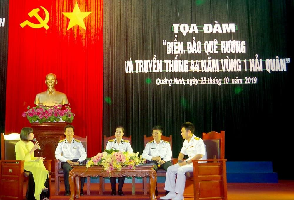 Lữ đoàn 170: Tọa đàm “Biển, đảo quê hương và truyền thống 44 năm Vùng 1 Hải quân”
