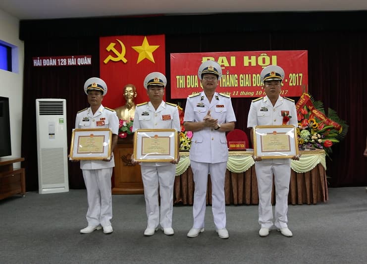 Hải đoàn 128 Hải quân: 305 lượt tập thể và 1.868 lượt cá nhân được khen thưởng