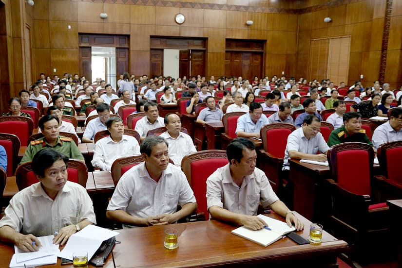 Quân chủng Hải quân nói chuyện chuyên đề về biển, đảo tại Điện Biên