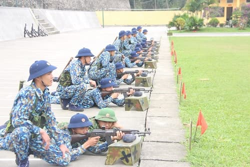 Chiến sĩ mới trên thao trường bắn