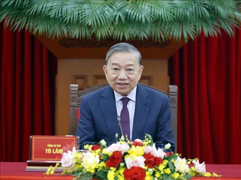 Tổng thống Liên bang Nga Vladimir Putin điện đàm với Tổng Bí thư Tô Lâm